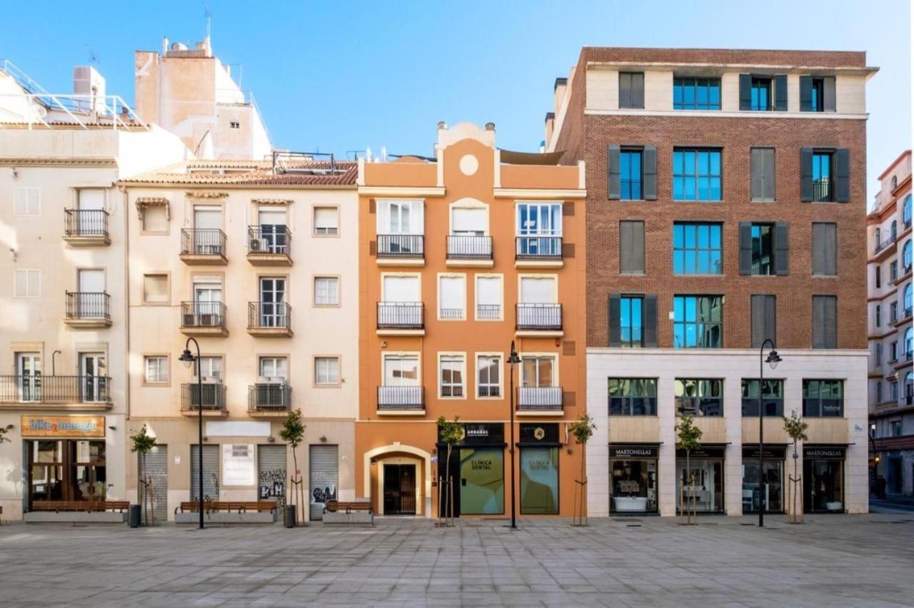 Amplio Piso En Atarazanas Apartment Malaga Exterior photo
